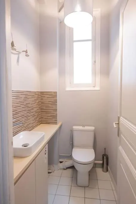 Apartment Elysees Charm Paris France