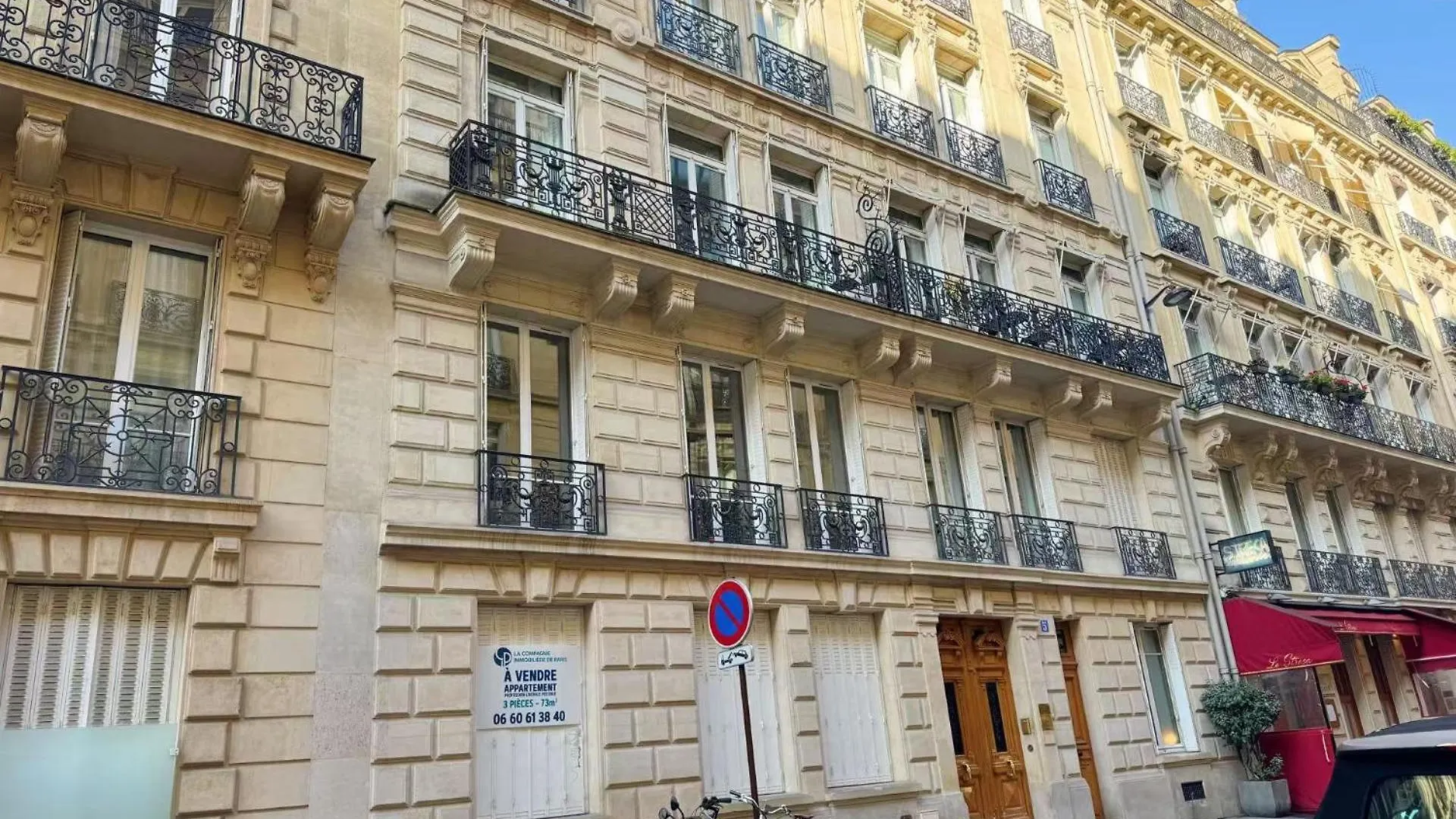 Apartment Elysees Charm Paris France